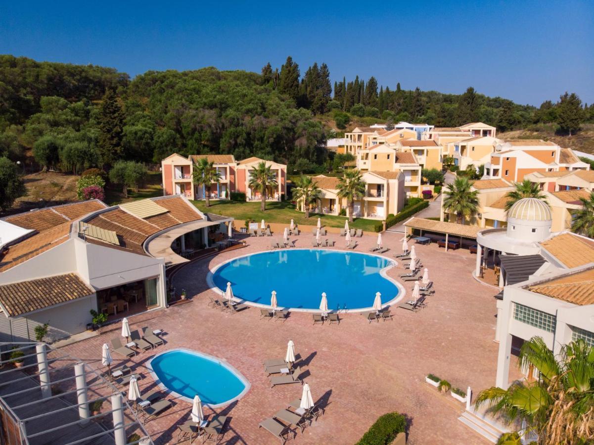 Hotel Olympion Village